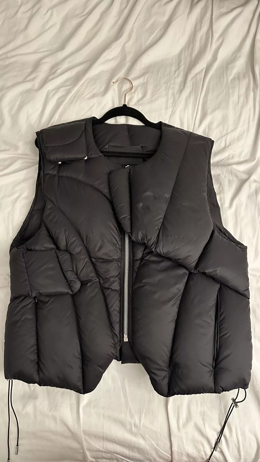Heliot Emil Vests Heliot Emil × Japanese Brand Heliot Emil Symmetrical Down Vest Black Streetwear