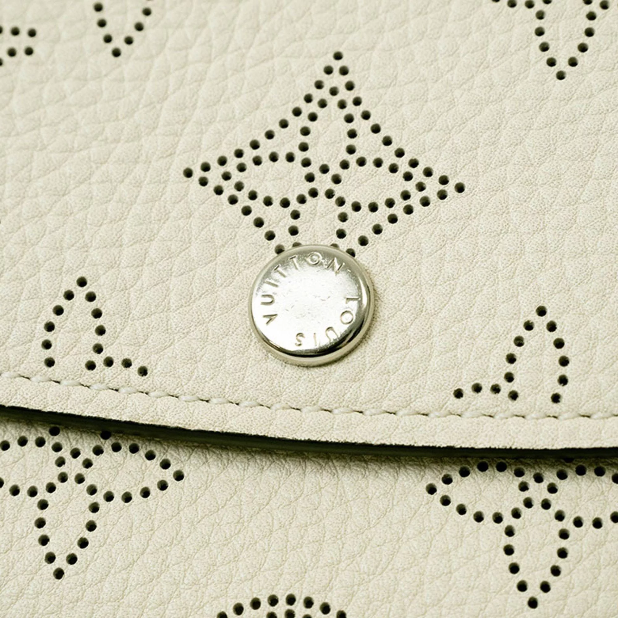 Louis Vuitton Wallets Louis Vuitton Portefeuille Iris Bi-fold Long Wallet Ivory Cream M60177 Women's LOUIS VUITTON Beige