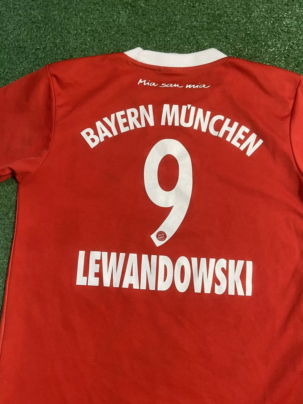 Other Jerseys Other Robert Lewandowski tshirt Jersey Red