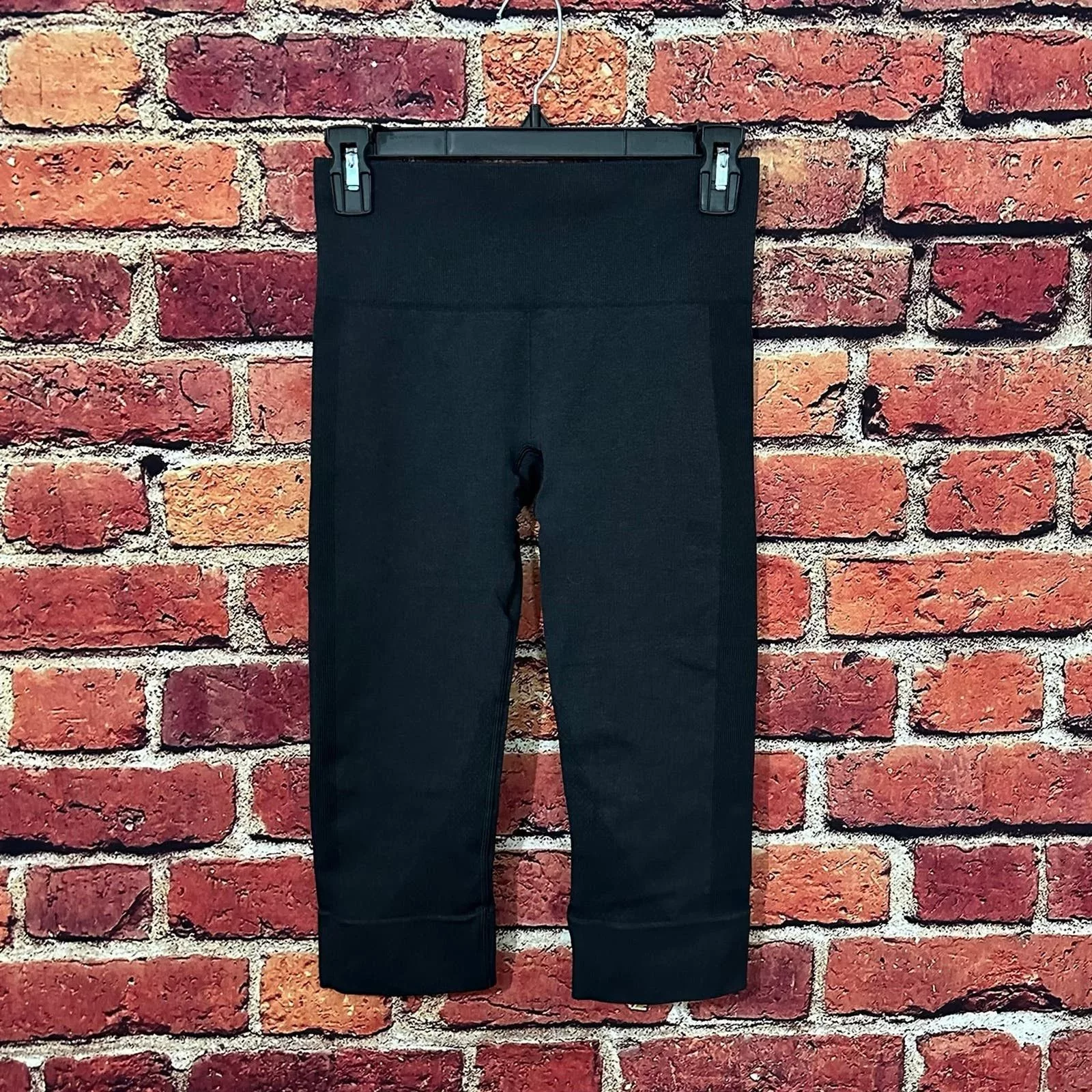 Lululemon Leggings Lululemon seamless Leggings size 4 Black
