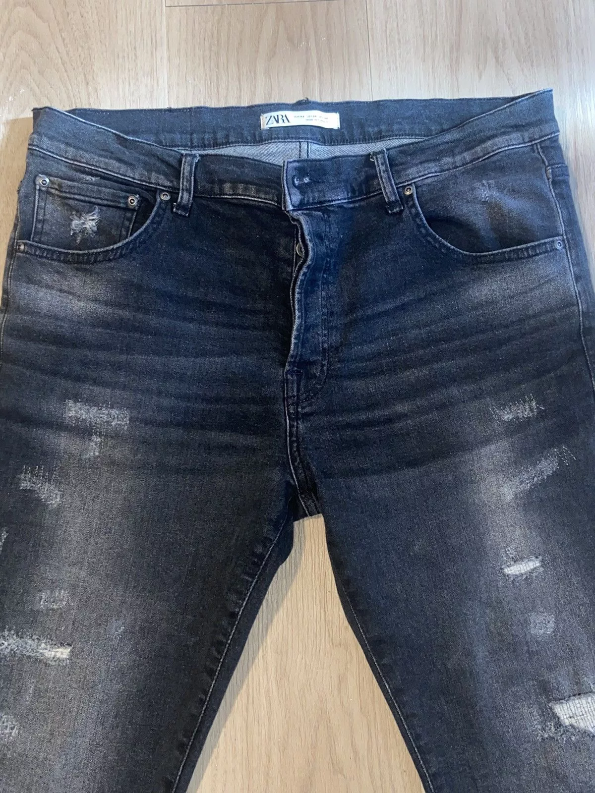 Zara Denim Black Distressed Zara Jeans - Size 34 US
