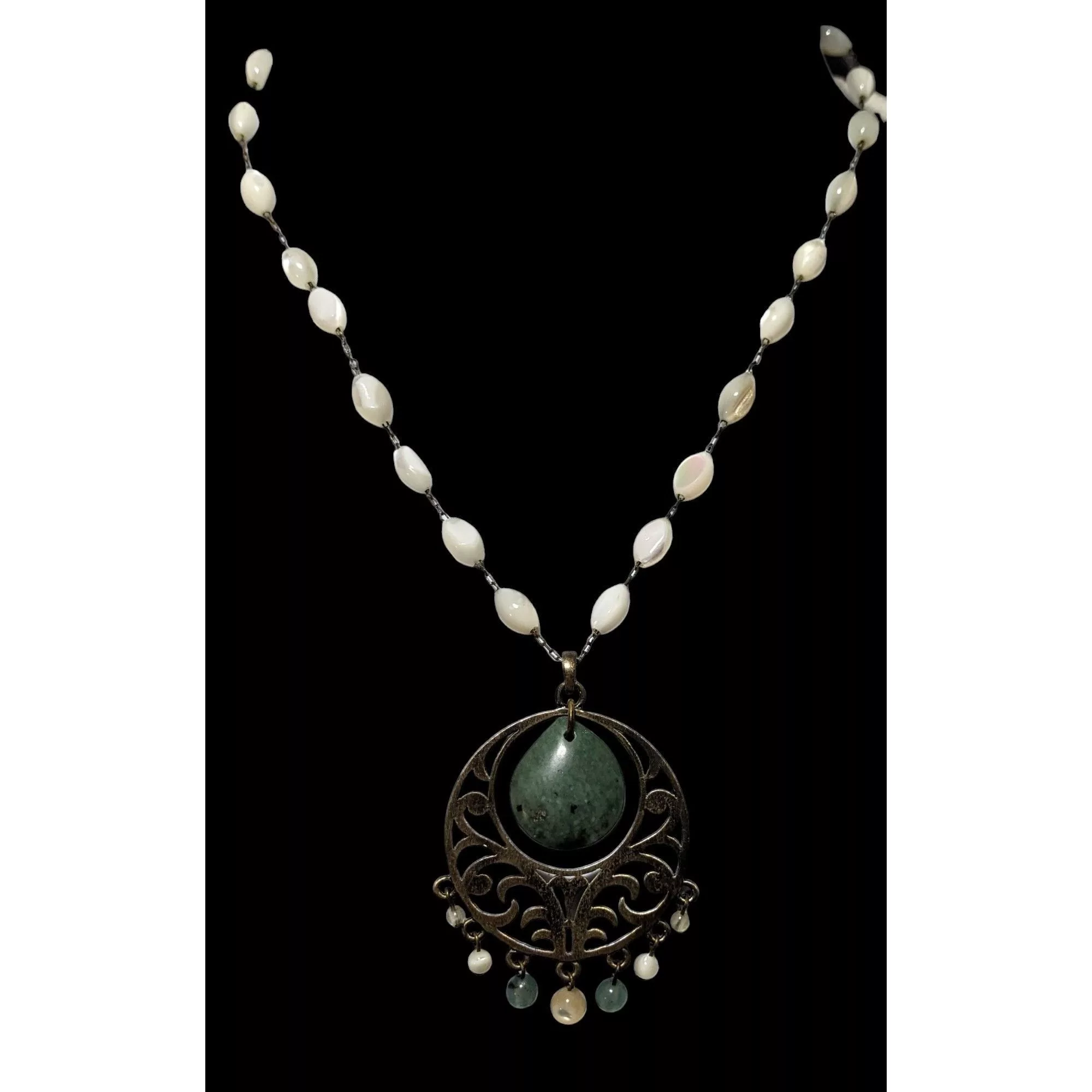 Monet Necklaces Monet Money Bohemian Shell Necklace Gold