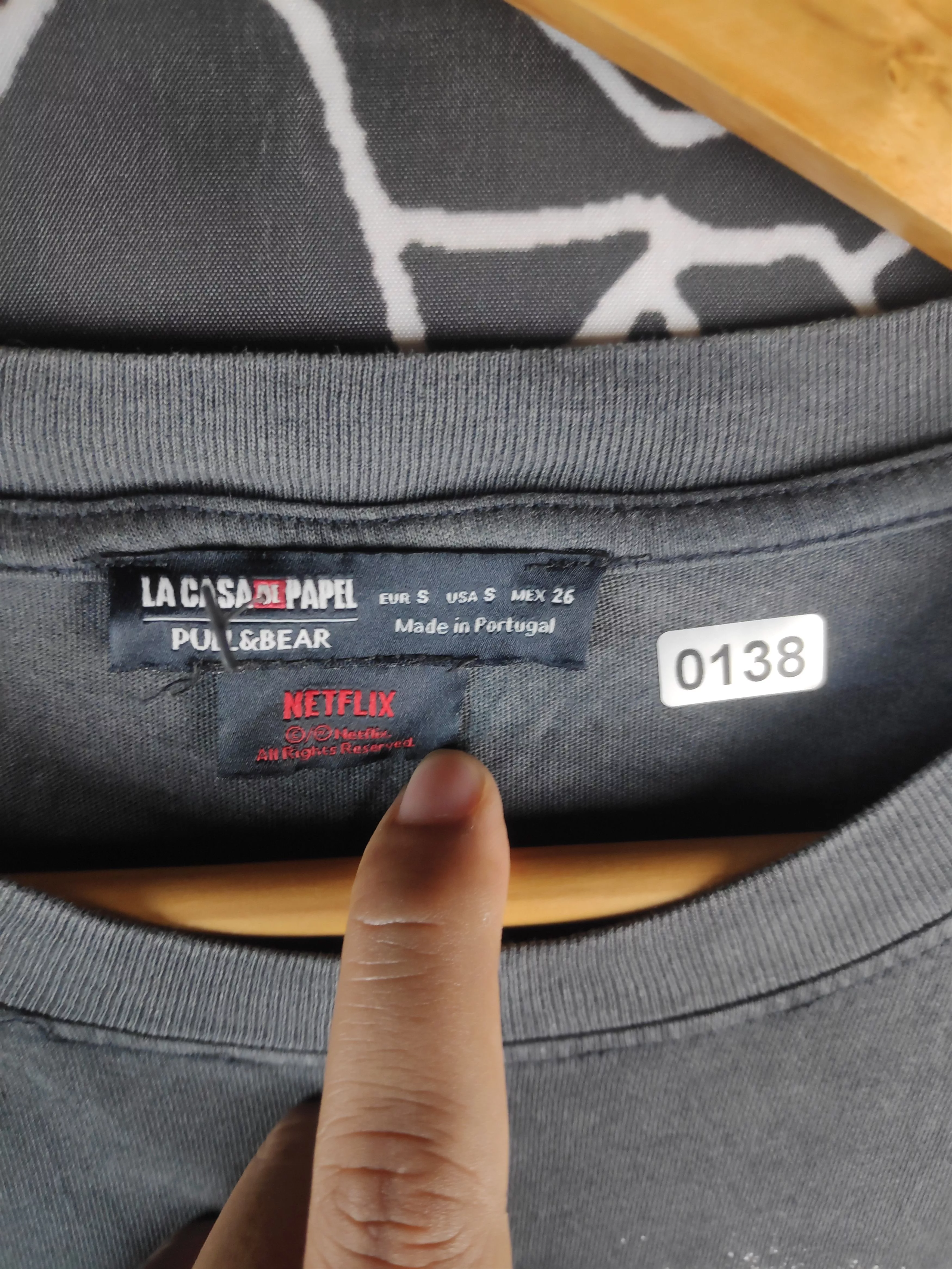 Pull & Bear Short Sleeve T Shirts Pull & Bear La Casa De Papel Netflix Series Bella Ciao Tee Gray Vintage