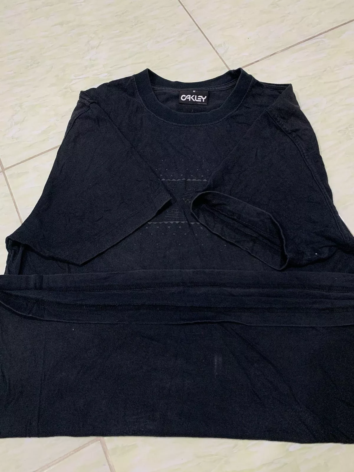 Oakley Short Sleeve T Shirts Oakley short sleeve Black