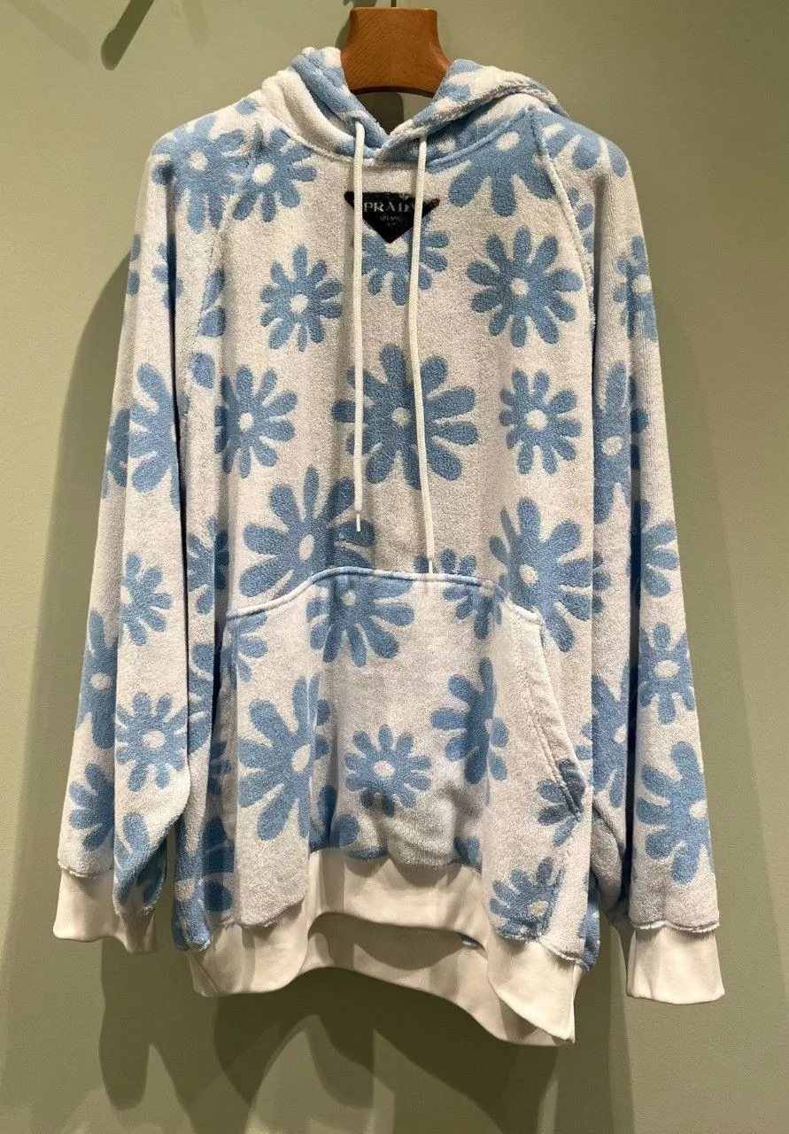 Prada Short Sleeve T Shirts Prada o1la1rc1a0724 Size: XL / UJL09A Hoodie in Blue