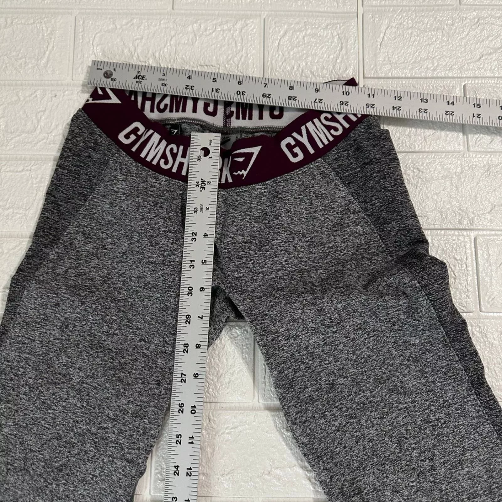 Gymshark leggings size small Gray