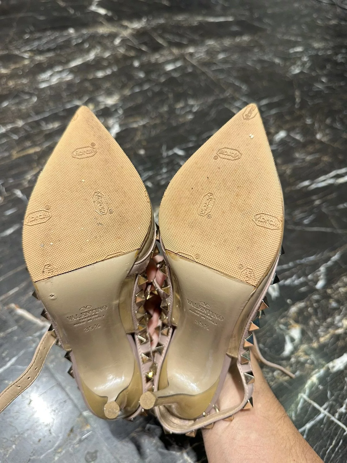 Valentino Heels Valentino studs heel Beige
