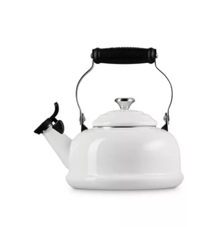 1.7 qt. Whistling Kettle - White