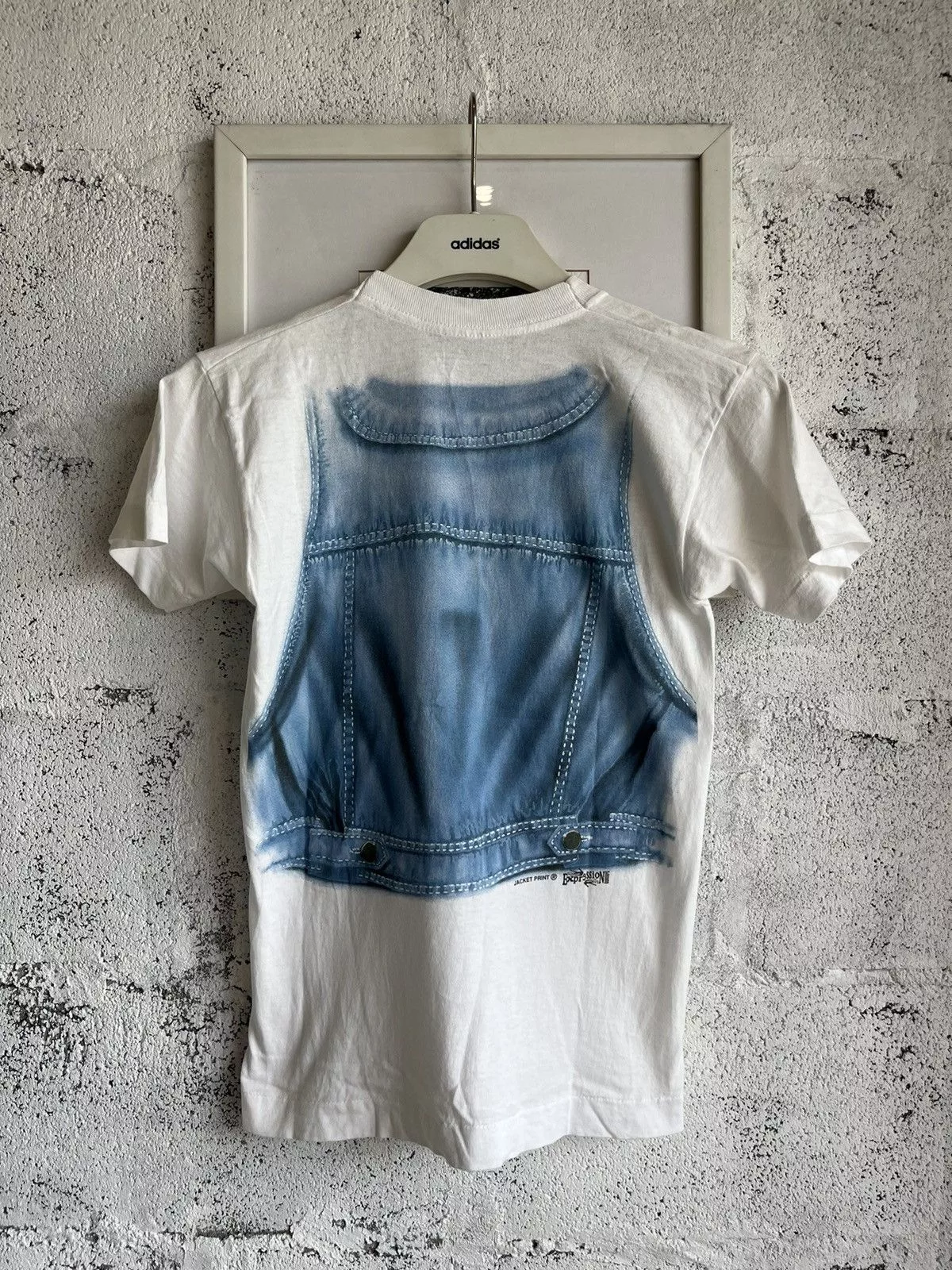 Vintage Short Sleeve T Shirts Vintage Granada Jacket Print Expression Dukoaps 90’s T-shirt White