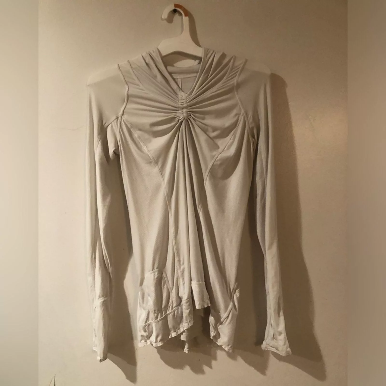 Lululemon Blouses Lululemon sports top with hoodie White