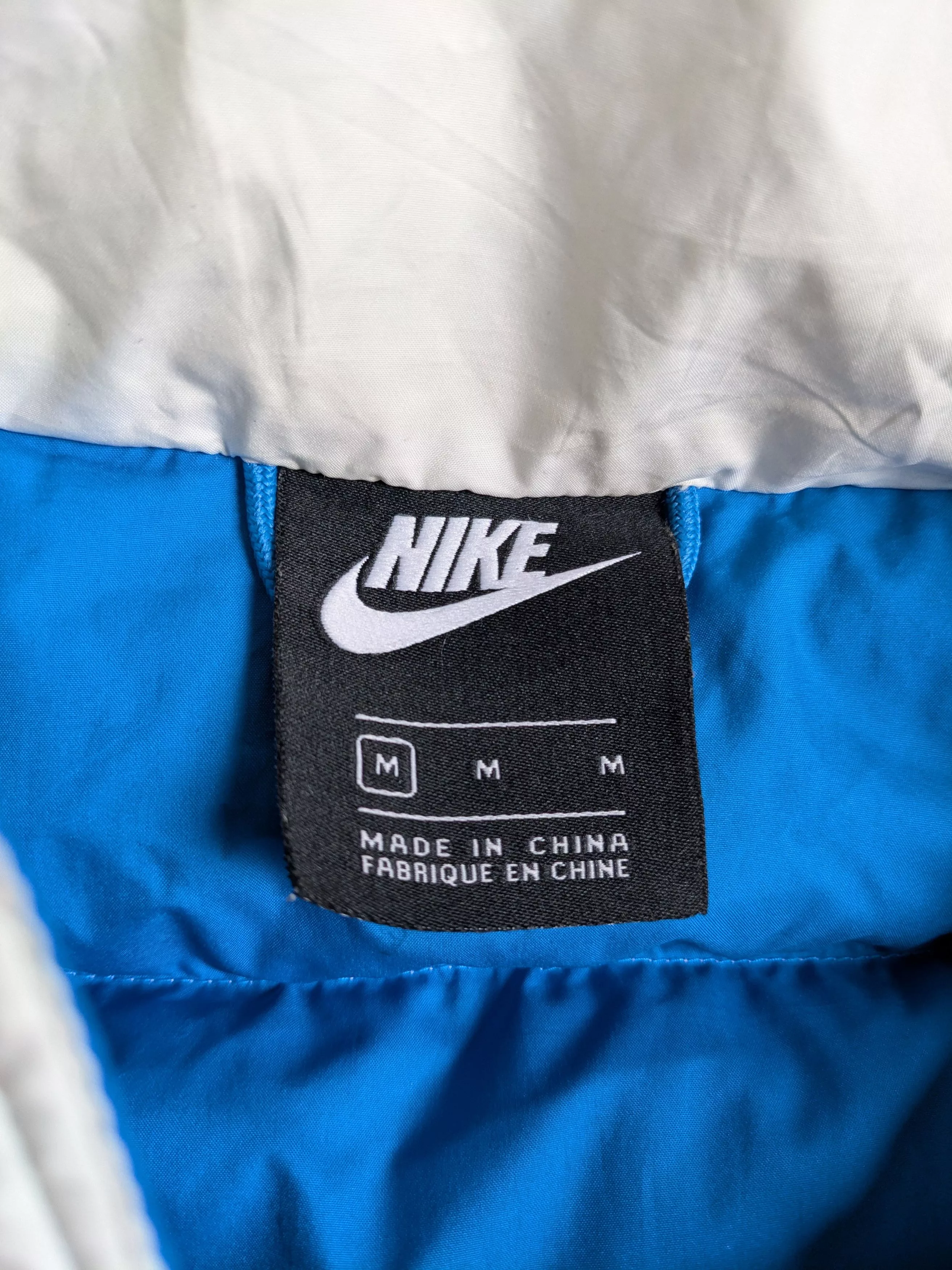 Nike Bombers Nike NSW Windrunner Down Fill Puffer Jacket, Model #928833 Multi