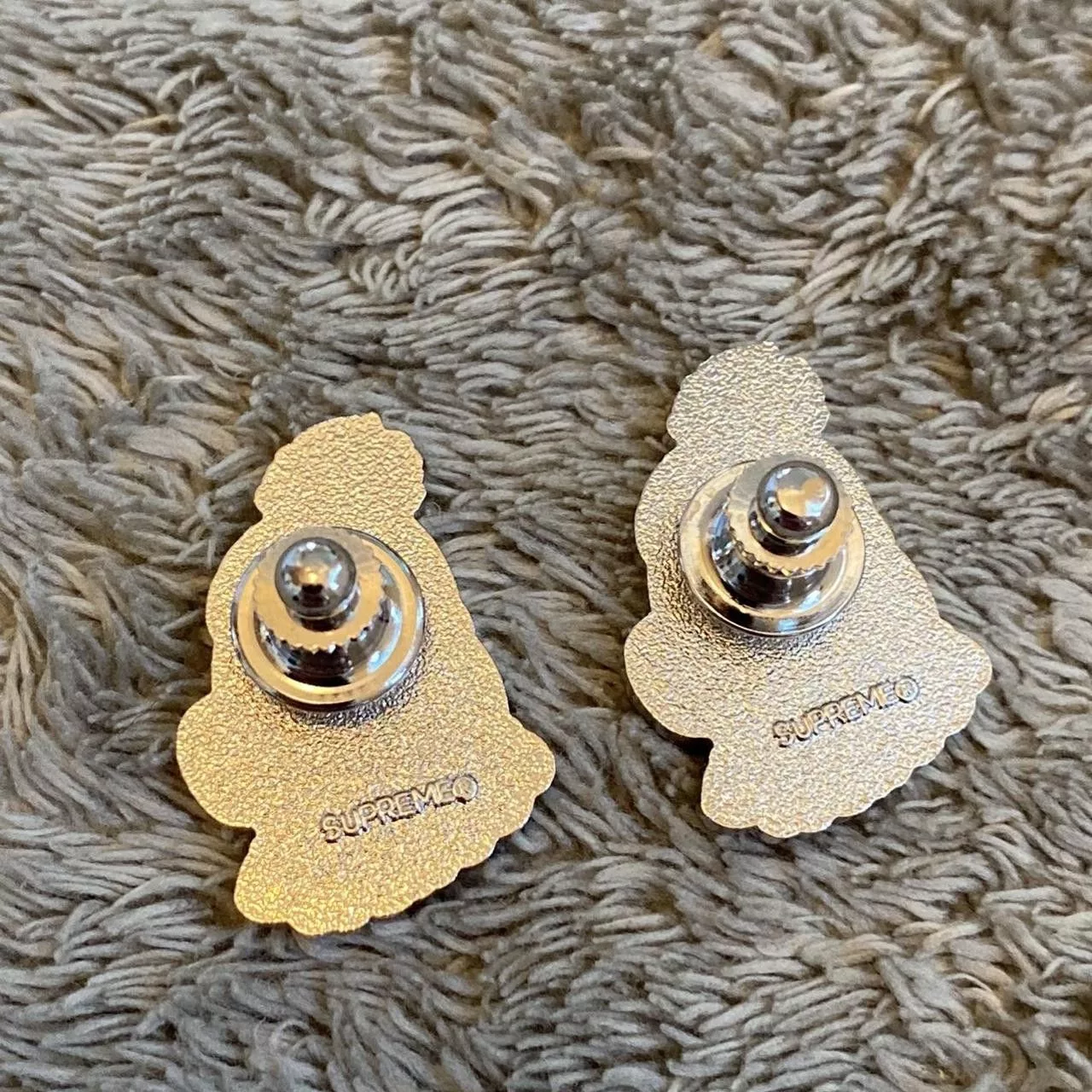 Supreme Supreme Supreme Snowman Pin Set Black