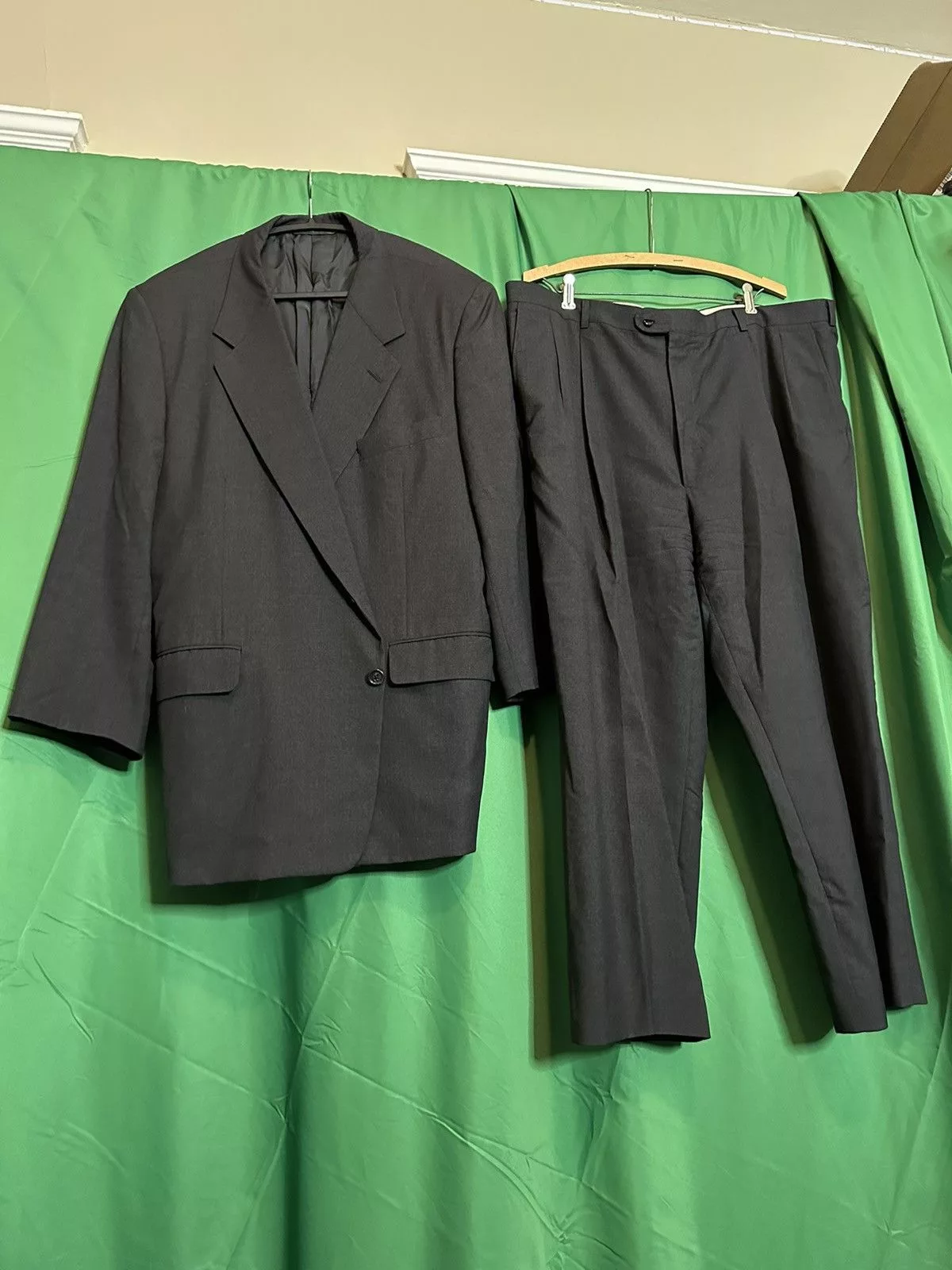 Hickey Freeman Suits Hickey Freeman 2pc slate gray wool 2pc USA-made boardroom suit