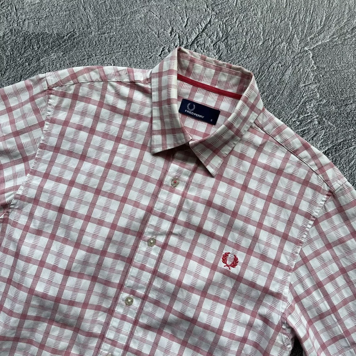Fred Perry Shirts Button Ups Men’s Fred Perry Pink Shorts Sleeve Size: S Streetwear