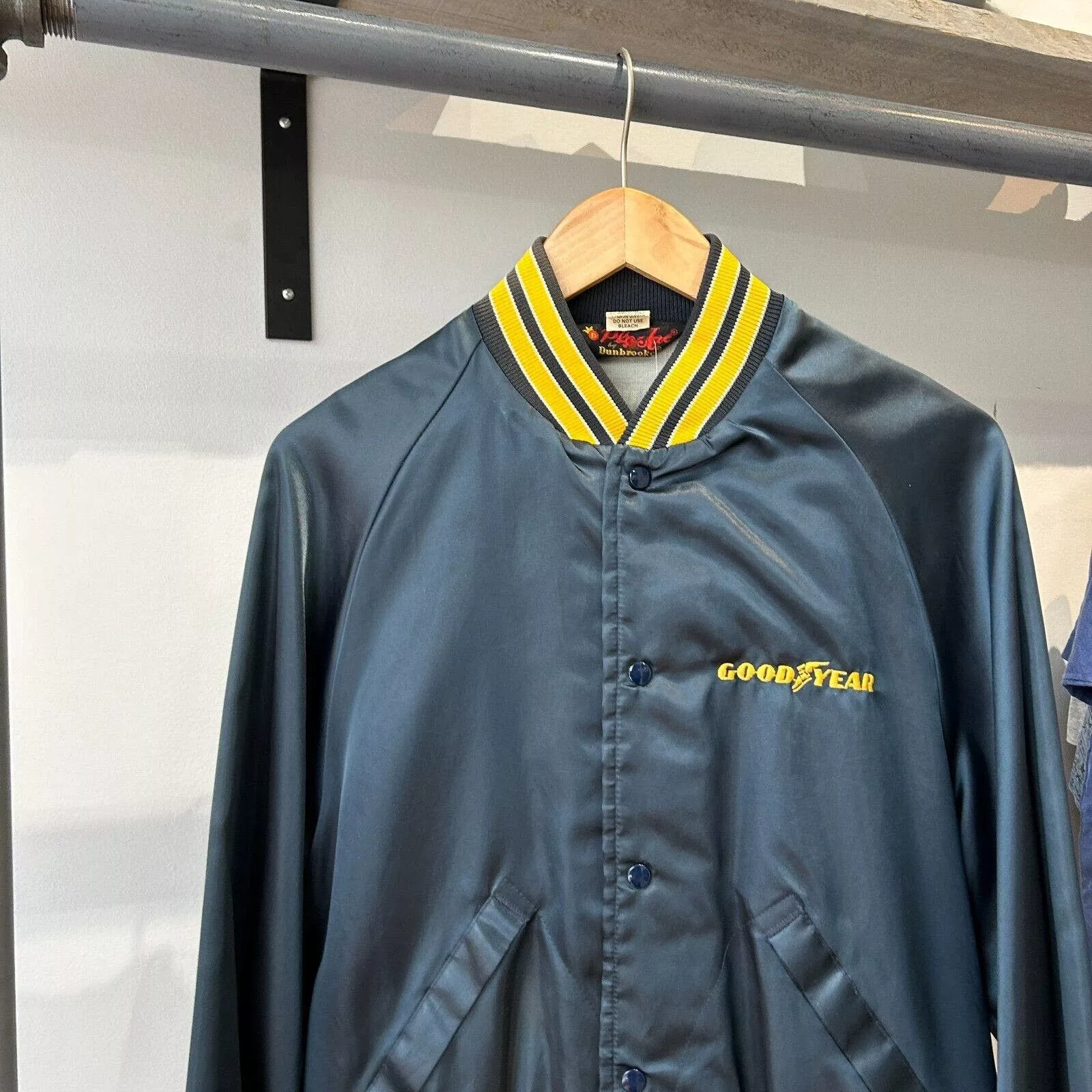 Vintage Light Jackets VINTAGE 90s | GoodYear Auto Body Nylon Button Snap Jacket M Blue