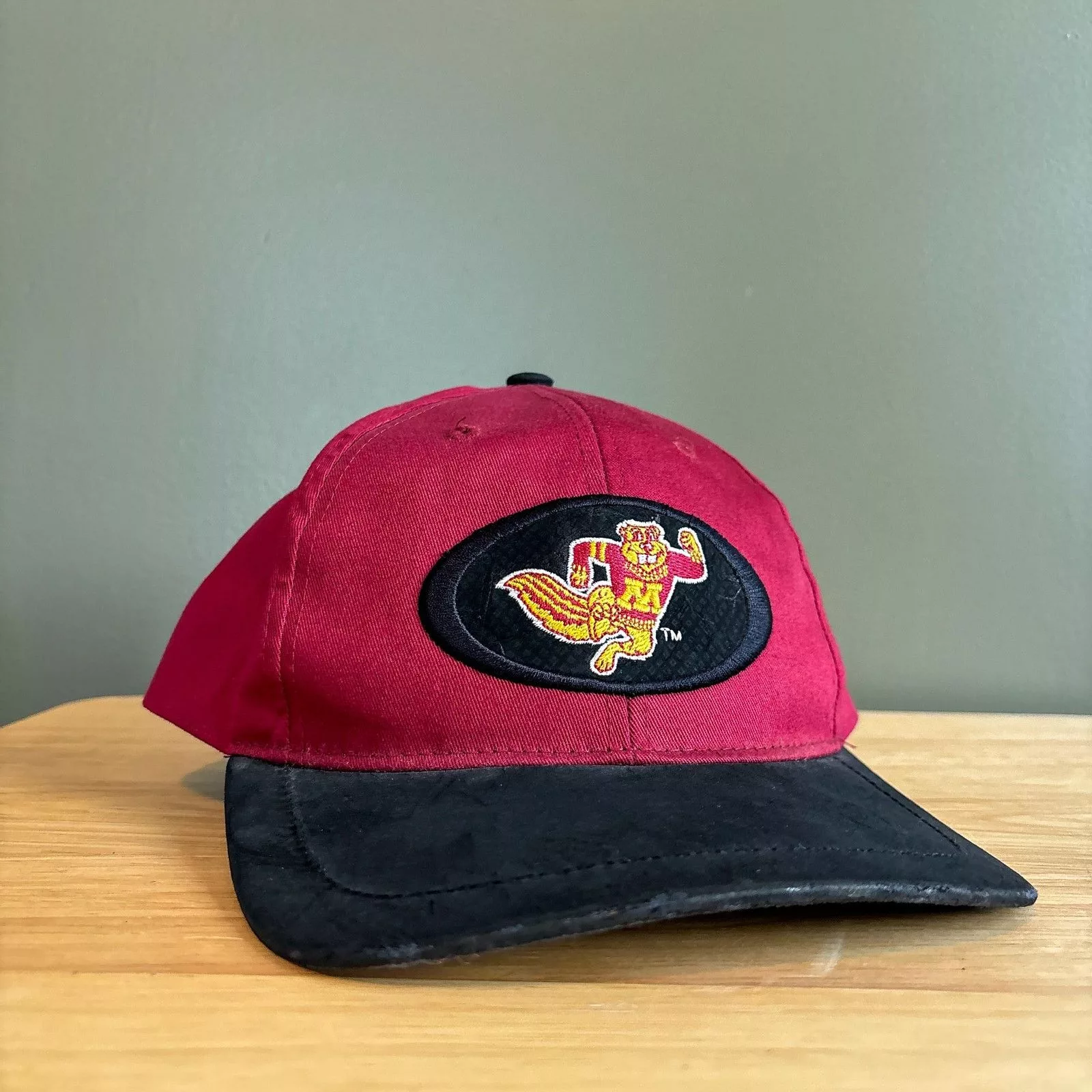 NCAA Hats NCAA Vintage University of Minnesota Goldy Gopher Snapback Hat Red