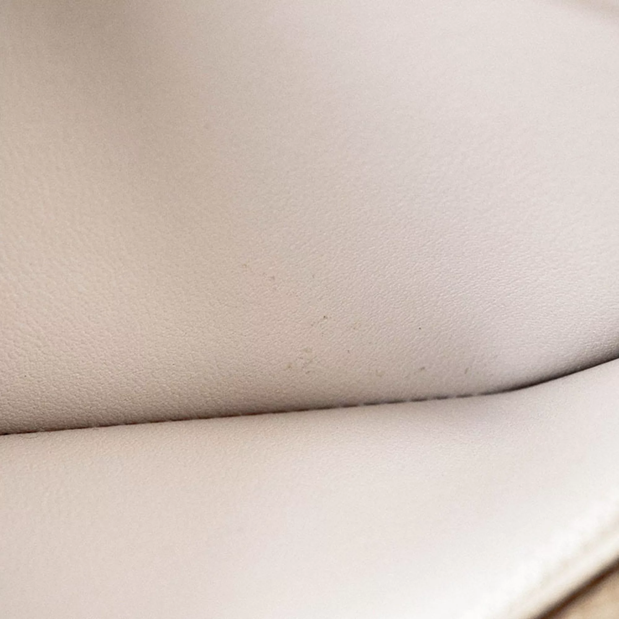 Louis Vuitton Wallets Louis Vuitton Portefeuille Iris Bi-fold Long Wallet Ivory Cream M60177 Women's LOUIS VUITTON Beige