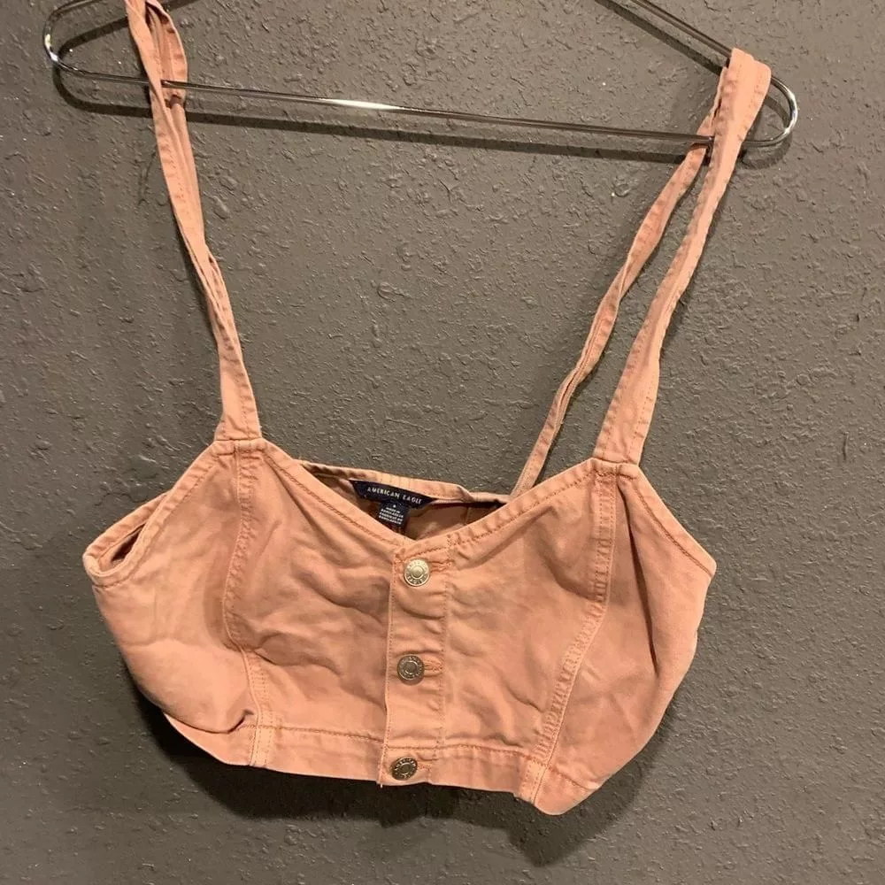 American Eagle Outfitters Crop Tops American Eagle Outfitters Women’s American Eagle Crop Top Pink