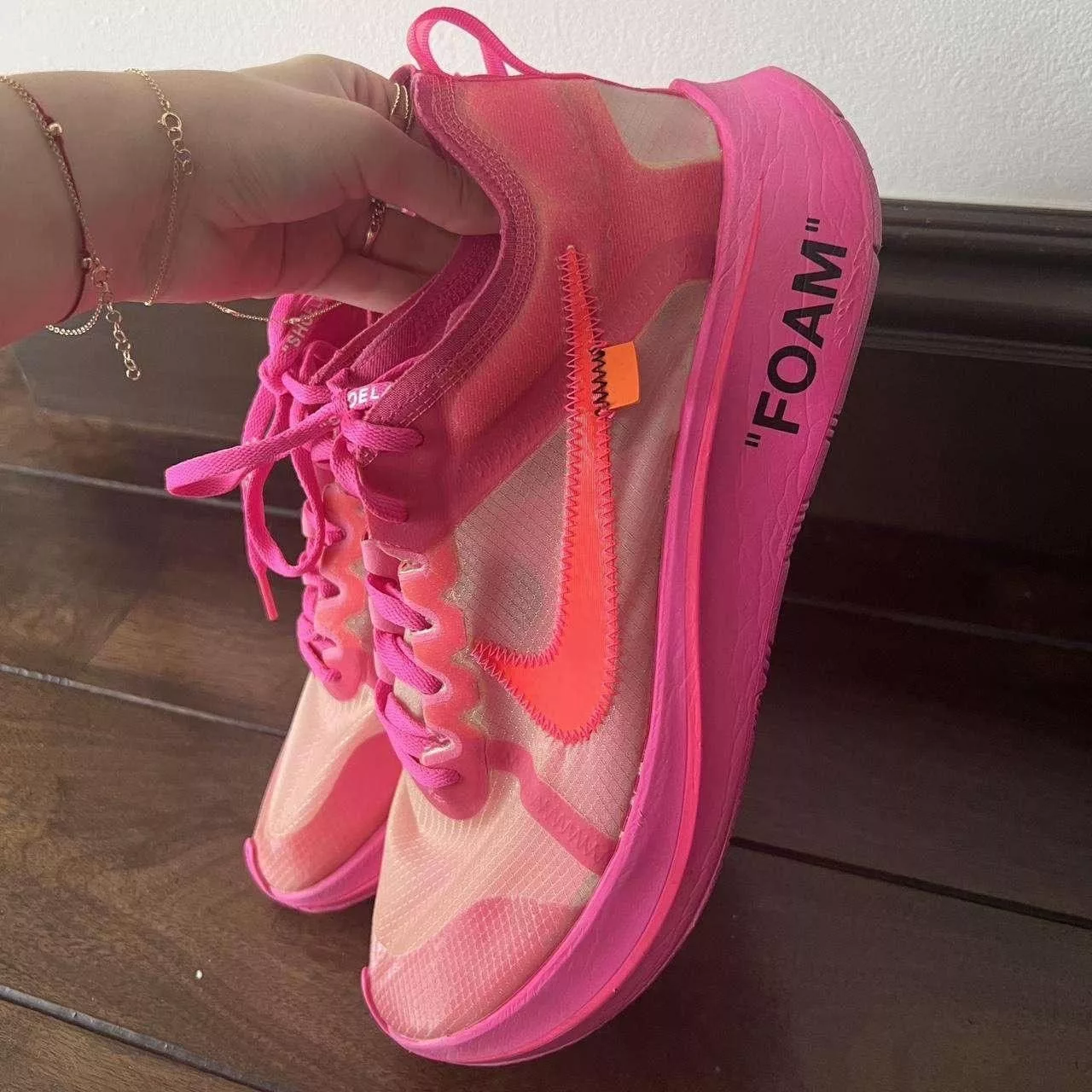 Off-White Low Top Sneakers Off-White Nike zoom fly Off White pink