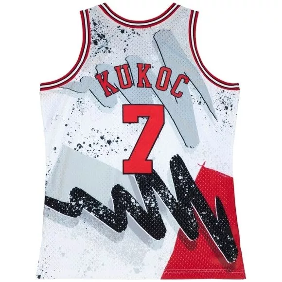 Mitchell & Ness Jerseys Mitchell & Ness Chicago Bulls Throwback Jersey Tony Kukoc Medium NWT Red