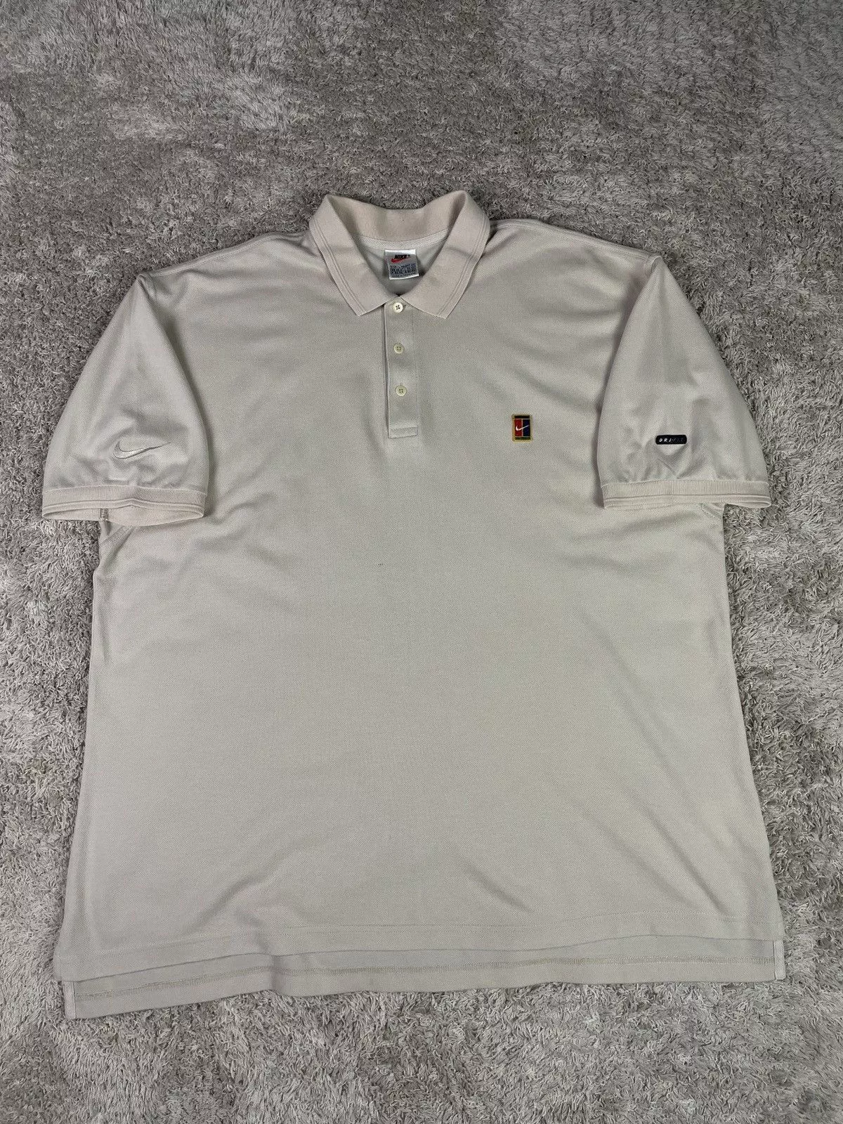 Nike Polos Nike × Vintage Vintage 90s Nike Court Polo T Shirt Beige Streetwear