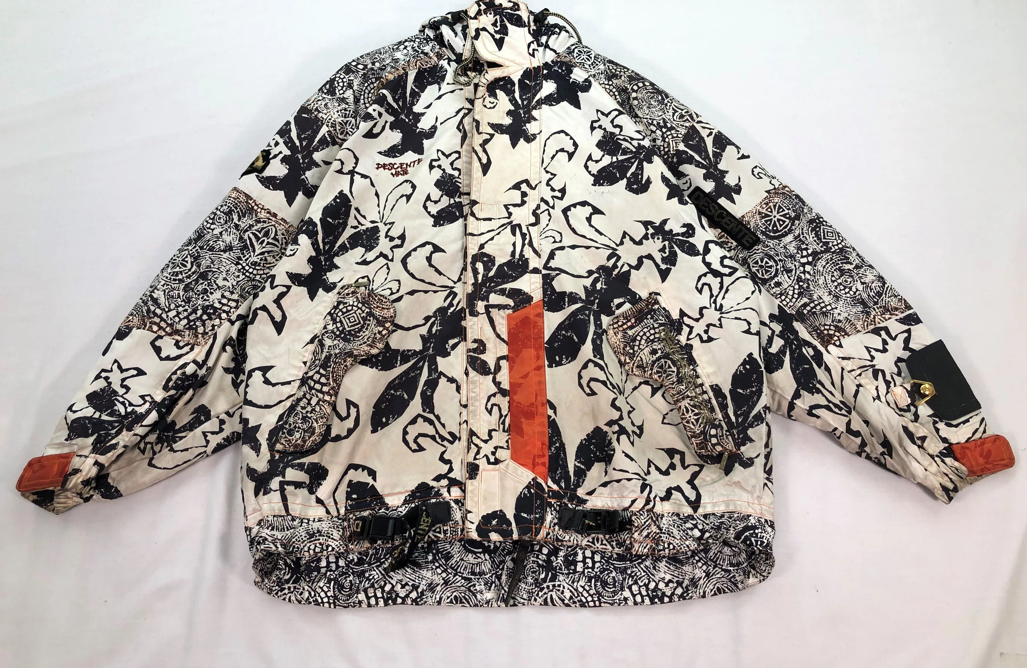 Descente Light Jackets Descente × Japanese Brand × Vintage Vintage Descente Full Print Jacket White