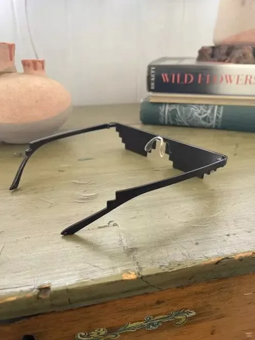 Vintage Sunglasses Vintage 8bit Sunglasses White