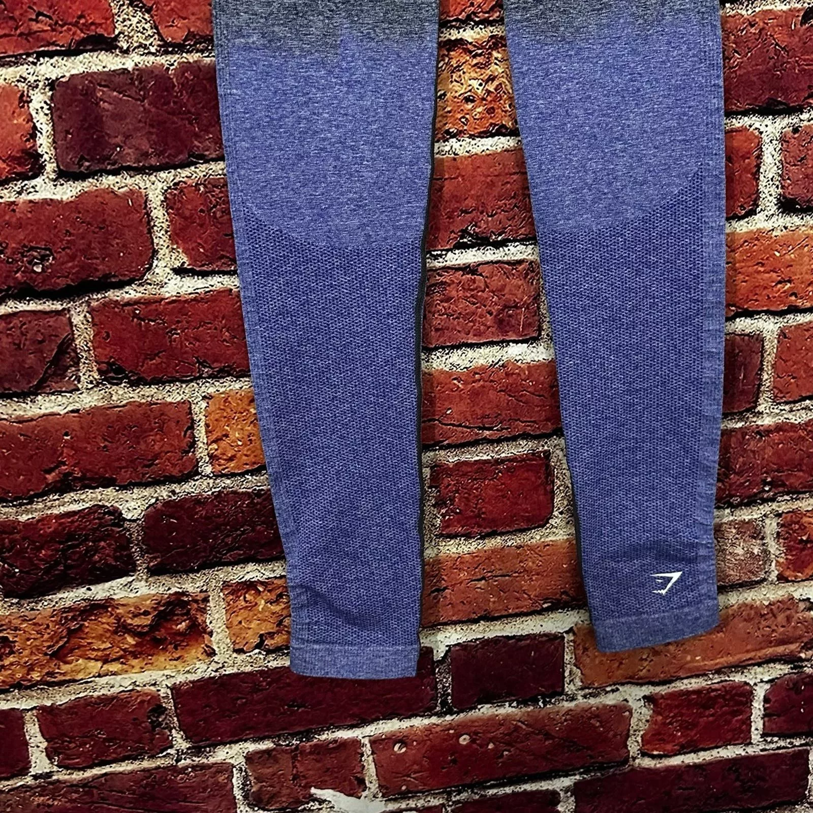 Gymshark Leggings size small Gray