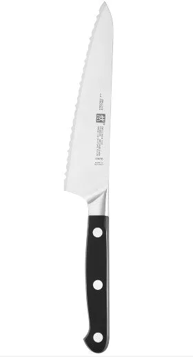 Pro 5.5" Serrated Prep Knife