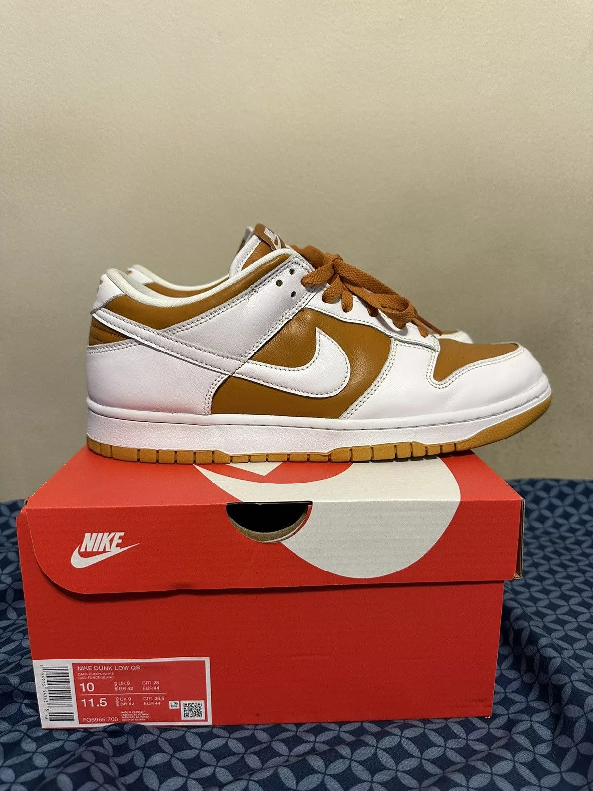 Nike Low Top Sneakers Nike Dunk Low Light Curry Brown