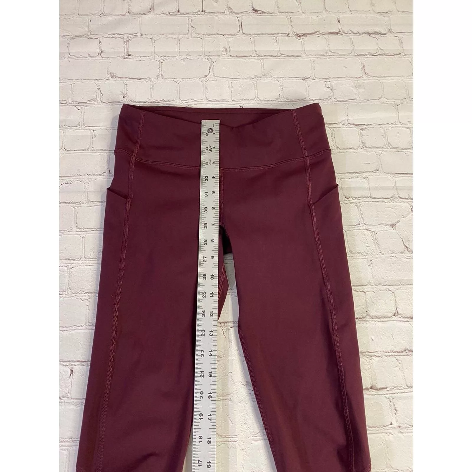 lululemon leggings size 4 Red