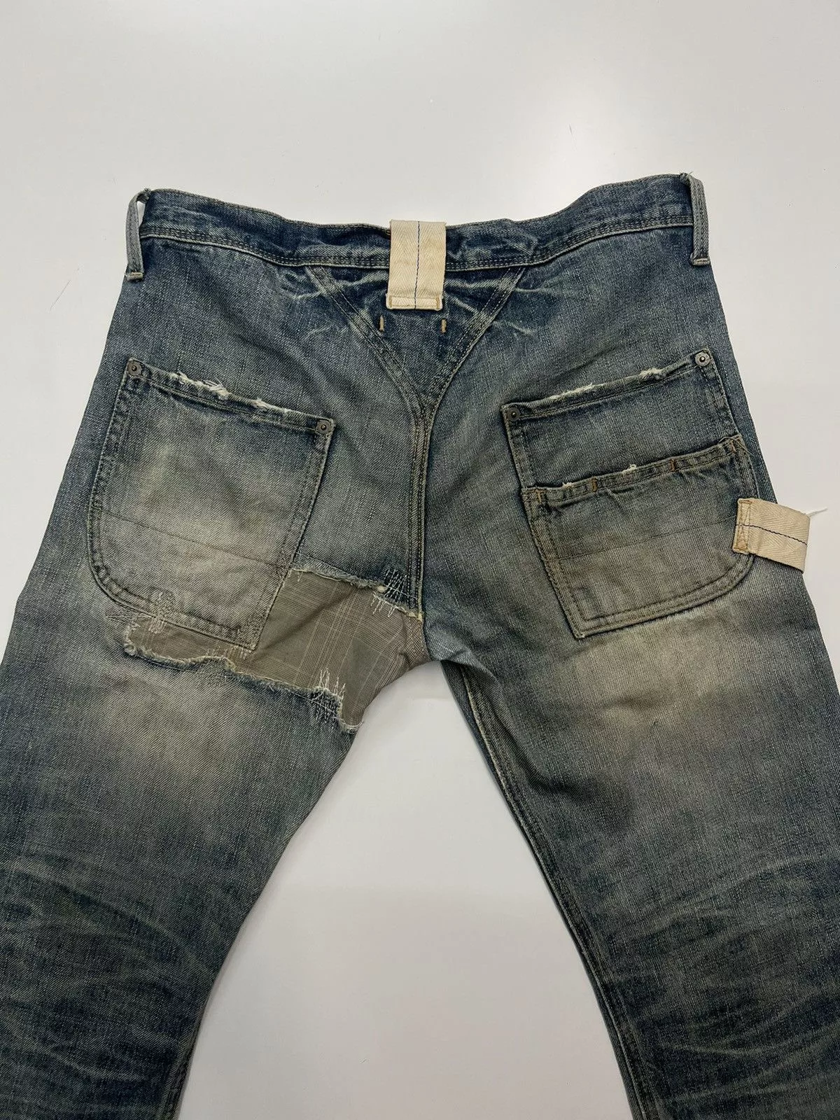 R.NEWBOLD DENIM JEANS SIZE 32 Blue