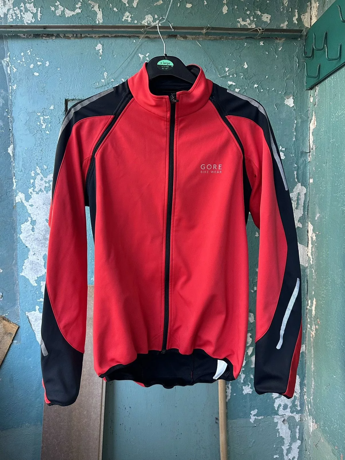 Goretex Light Jackets Goretex × GOREWEAR Gore Bike wear reflective jacket size L Red