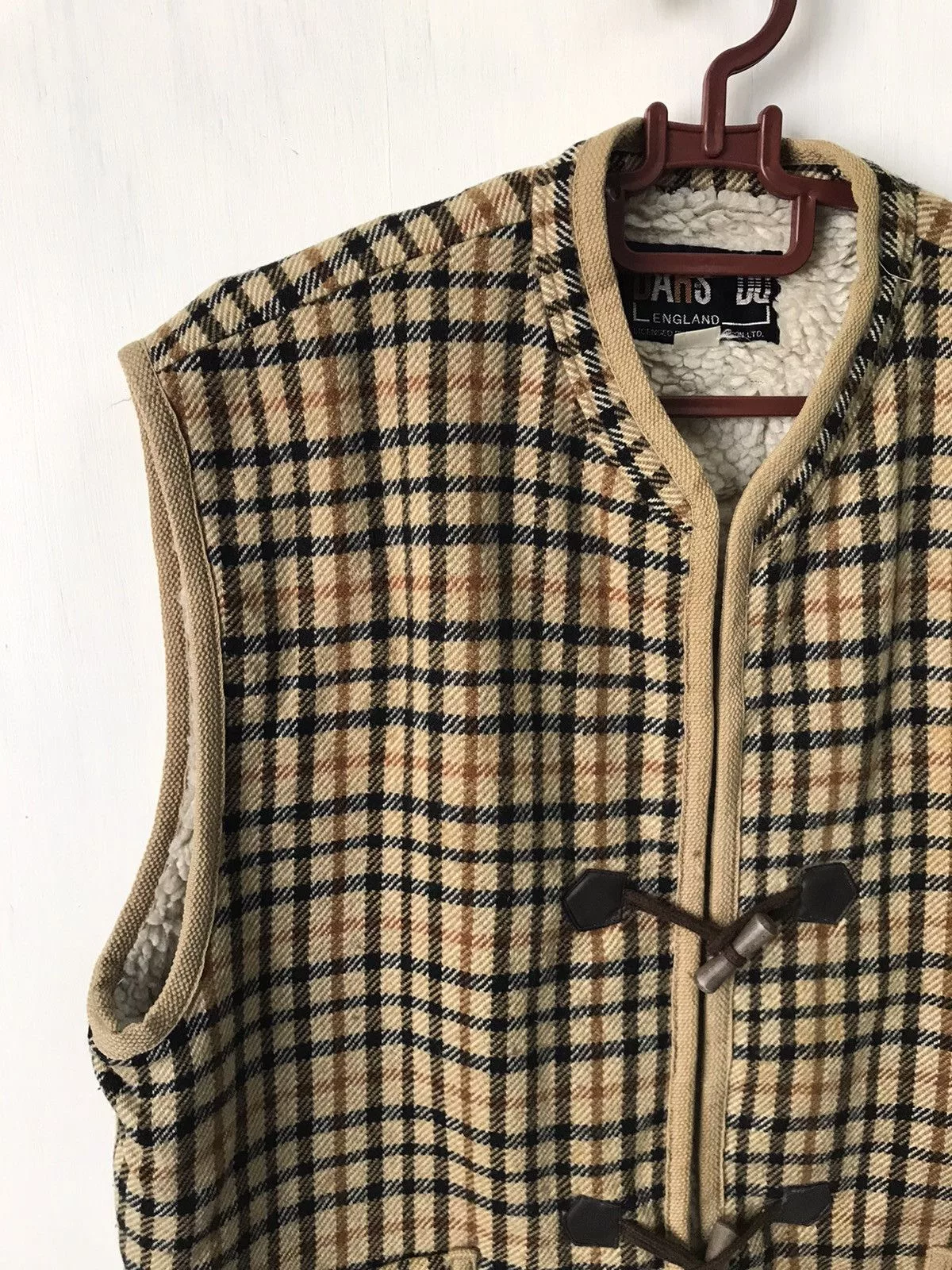 DAKS Vests Daks England Vest Fleece Sherpa Multi