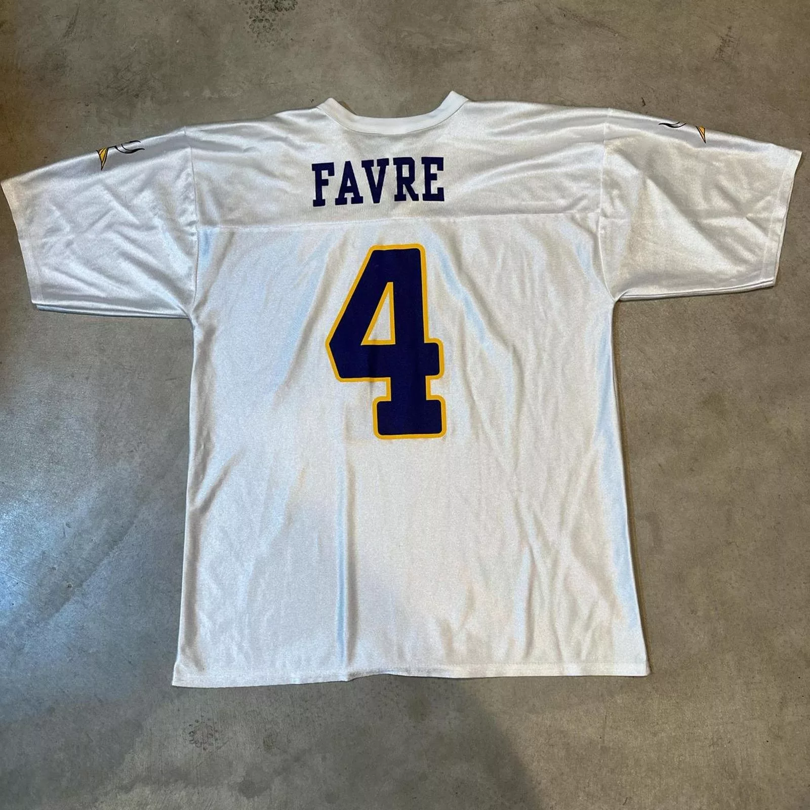 NFL Short Sleeve T Shirts NFL Minnesota Vikings Brett Favre White Football Jersey