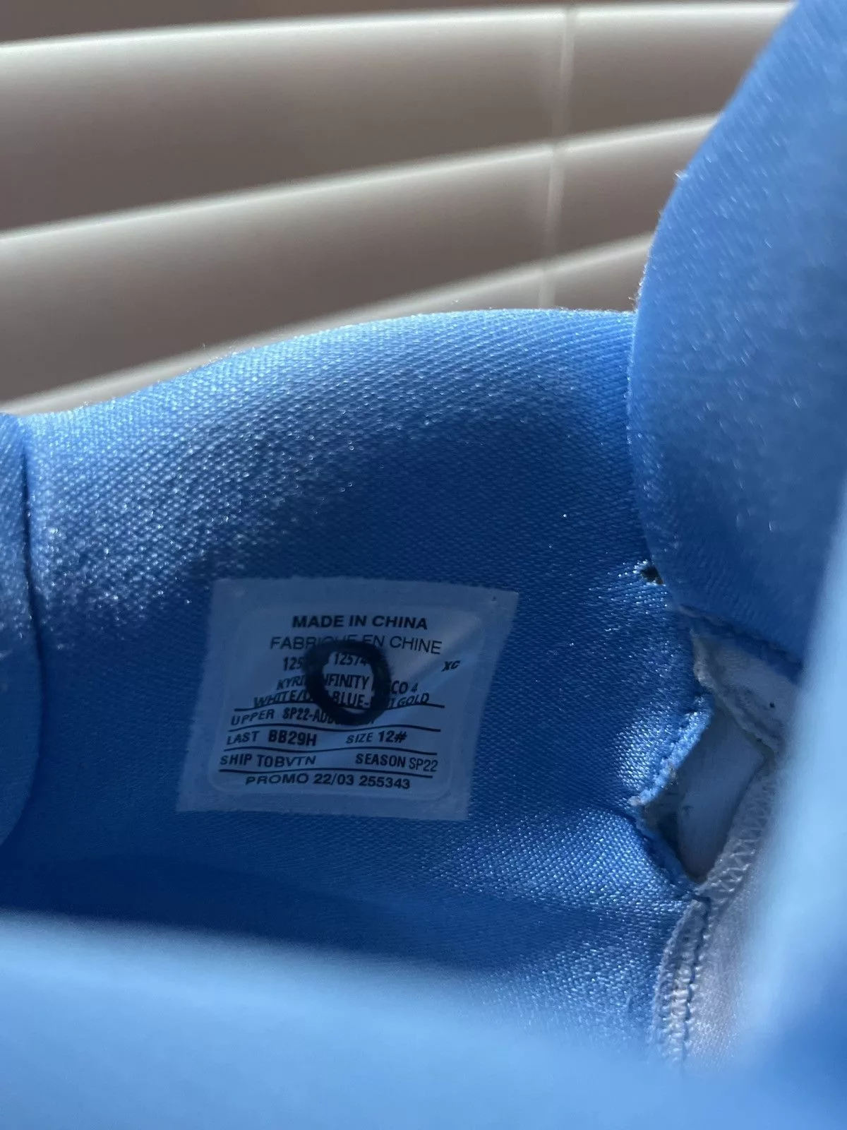 Nike Hi Top Sneakers Nike Kyrie Iriving UNRELEASED SAMPLE White