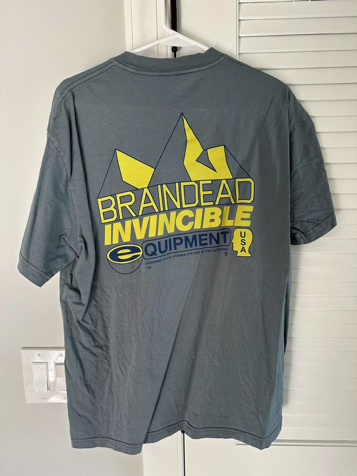 Brain Dead Short Sleeve T Shirts Brain Dead x Invincible TShirt - Size Medium Blue