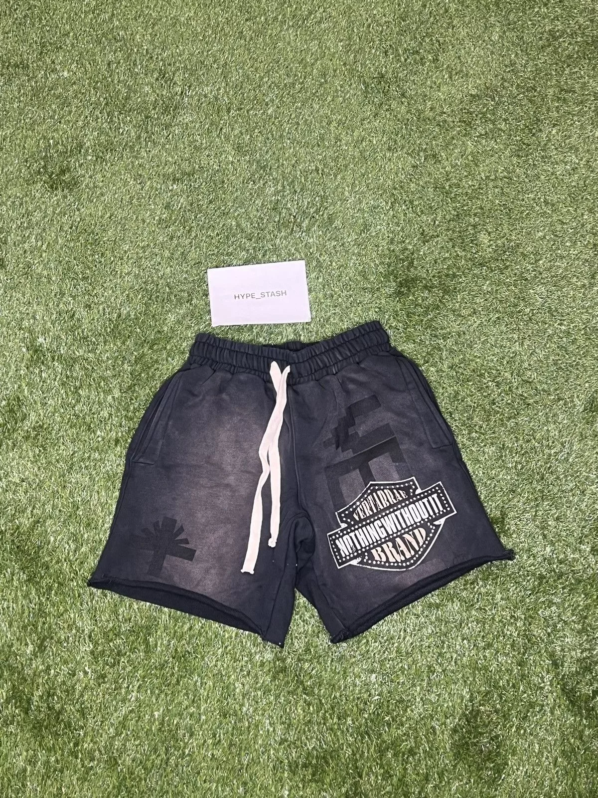 Vertabrae Shorts Black