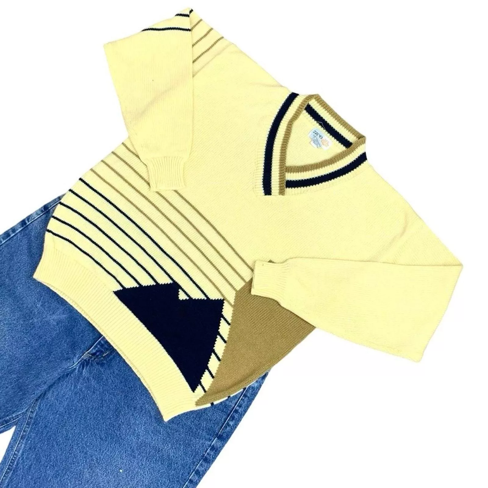 Izod Sweaters Knitwear Izod × Vintage Vintage 90s izod sweater Yellow