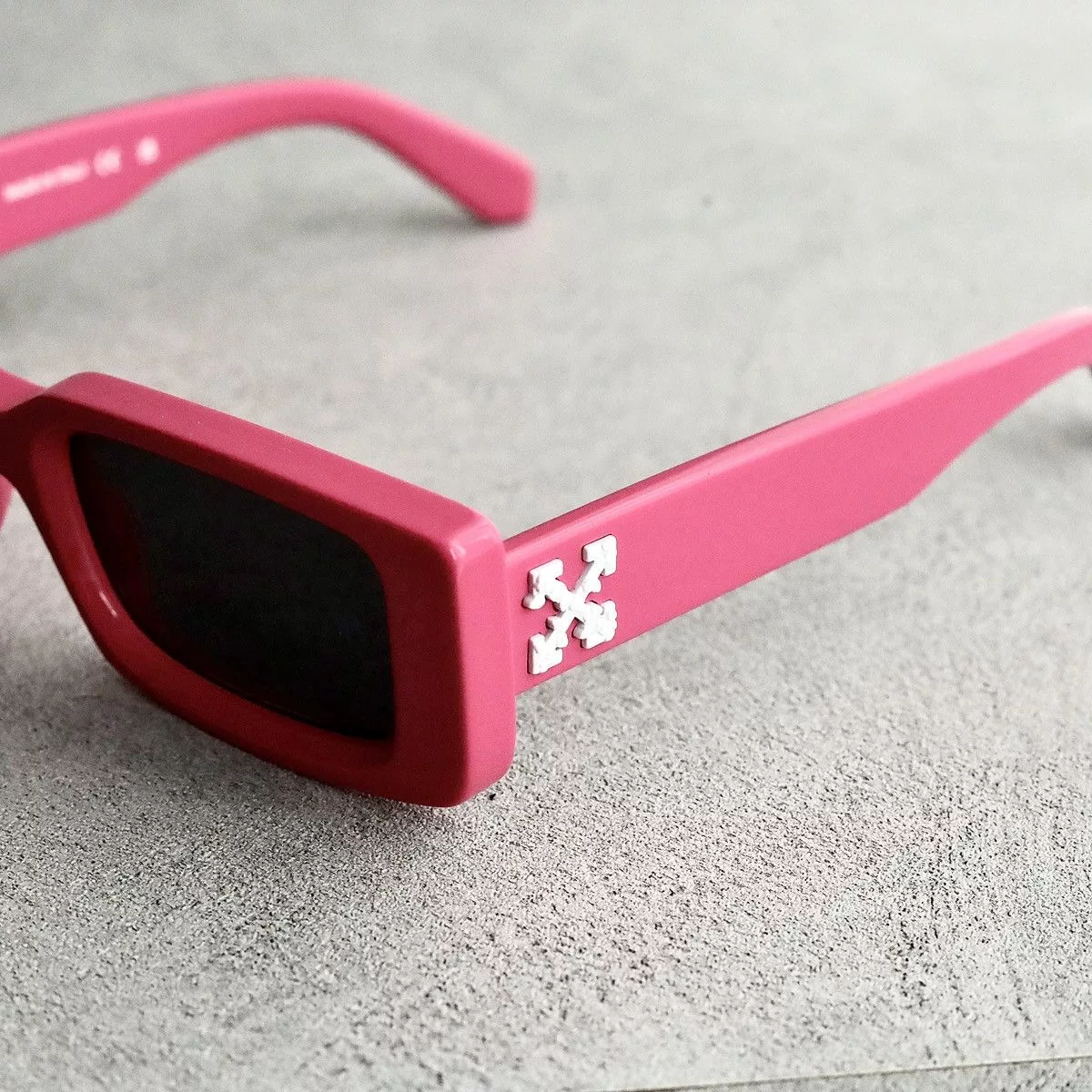 Off-White Sunglasses Off-White OFF WHITE ARTHUR SUNGLASSES Pink