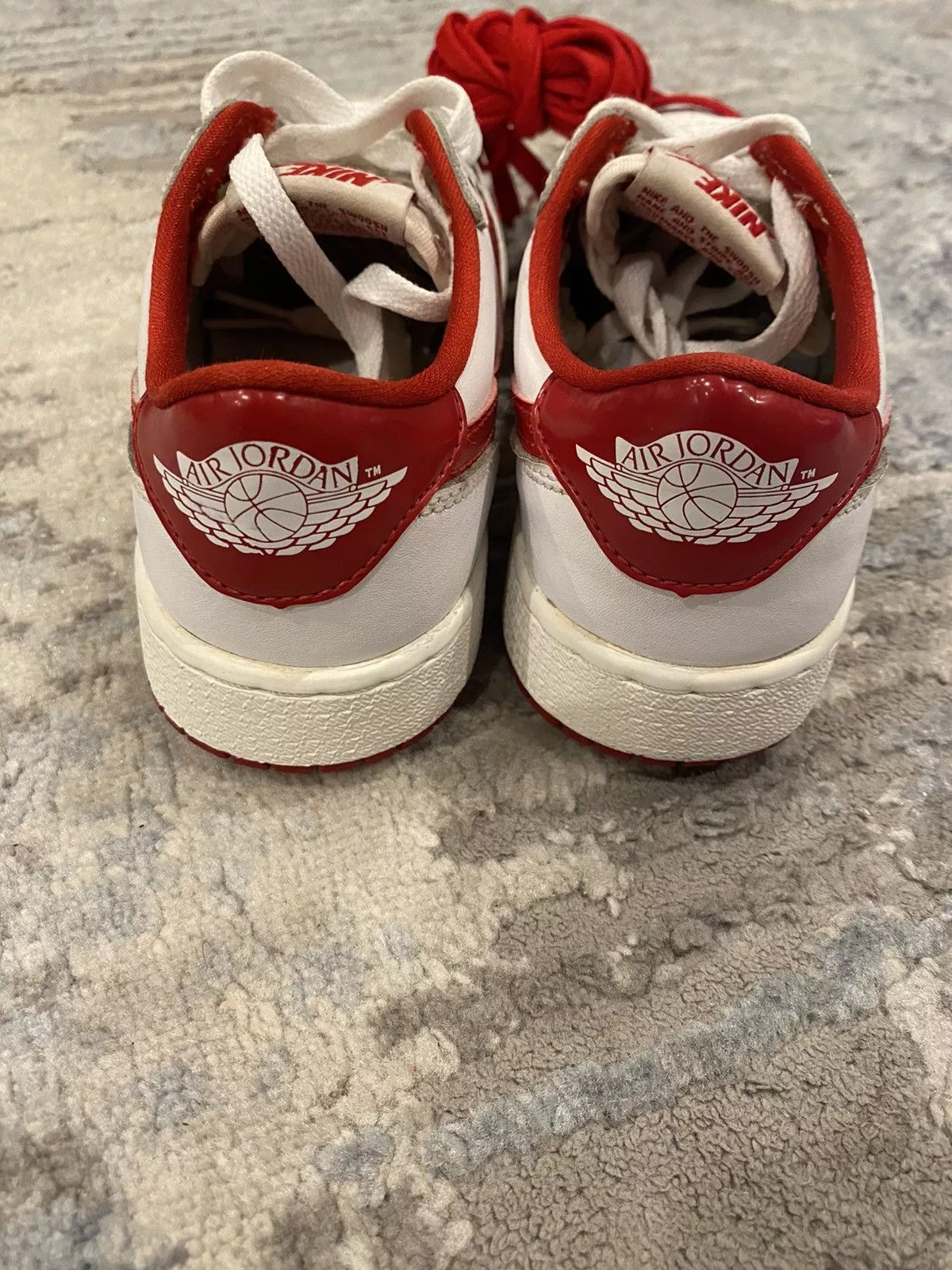 Nike Low Top Sneakers Nike Air Jordan 1 Retro Low BG White Varsity Red