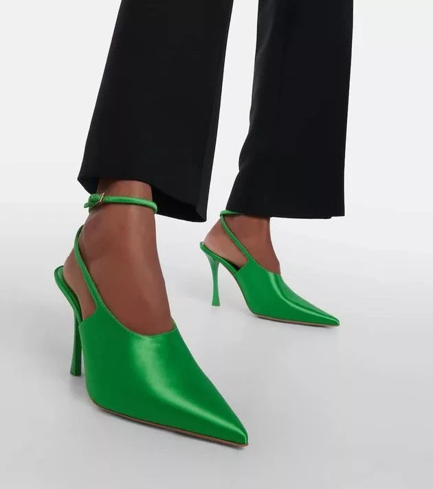 Givenchy Heels Givenchy o1srvl11e0624 Slingback Pumps in Green