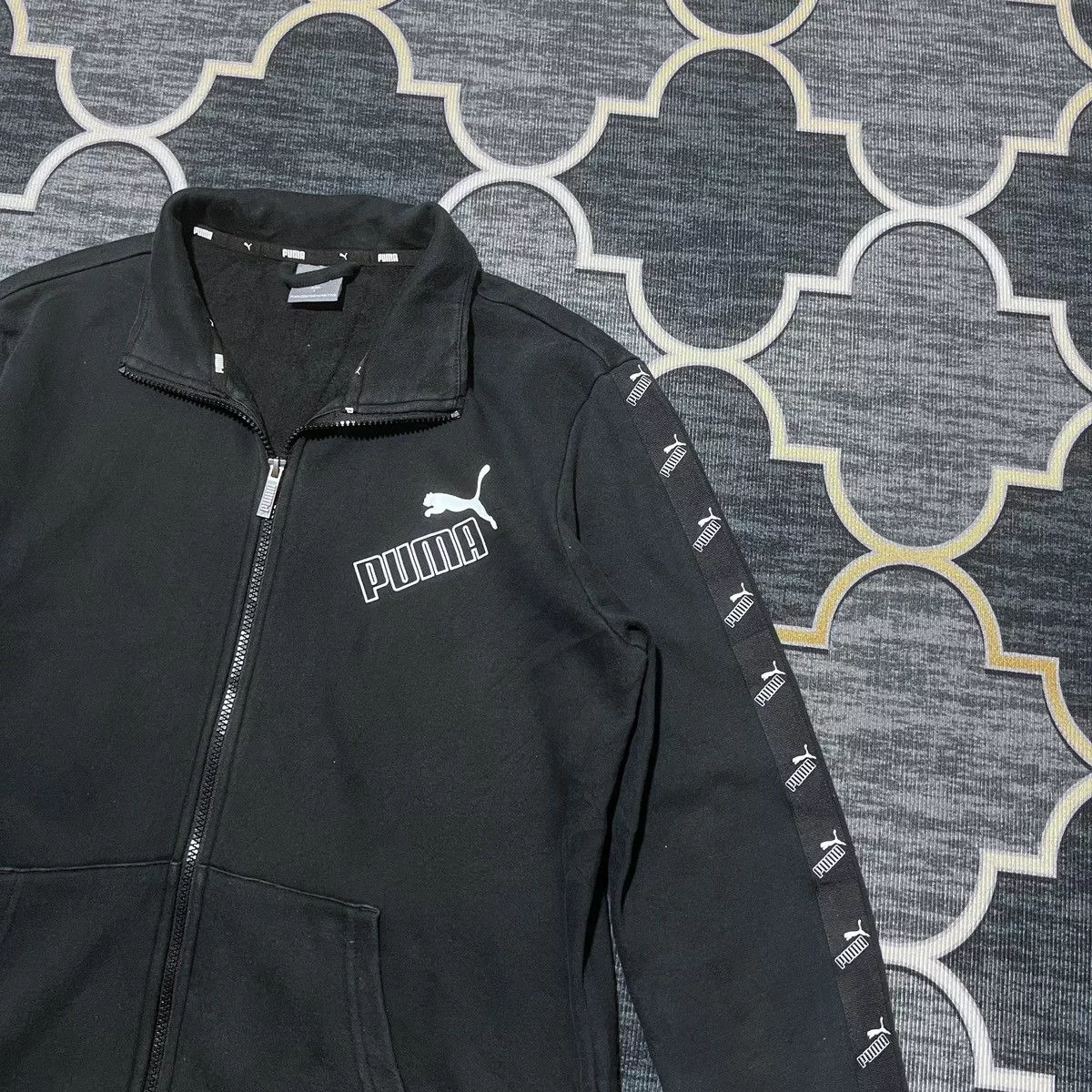 Puma Sweaters Knitwear PUMA SIDETAPED JACKET Black