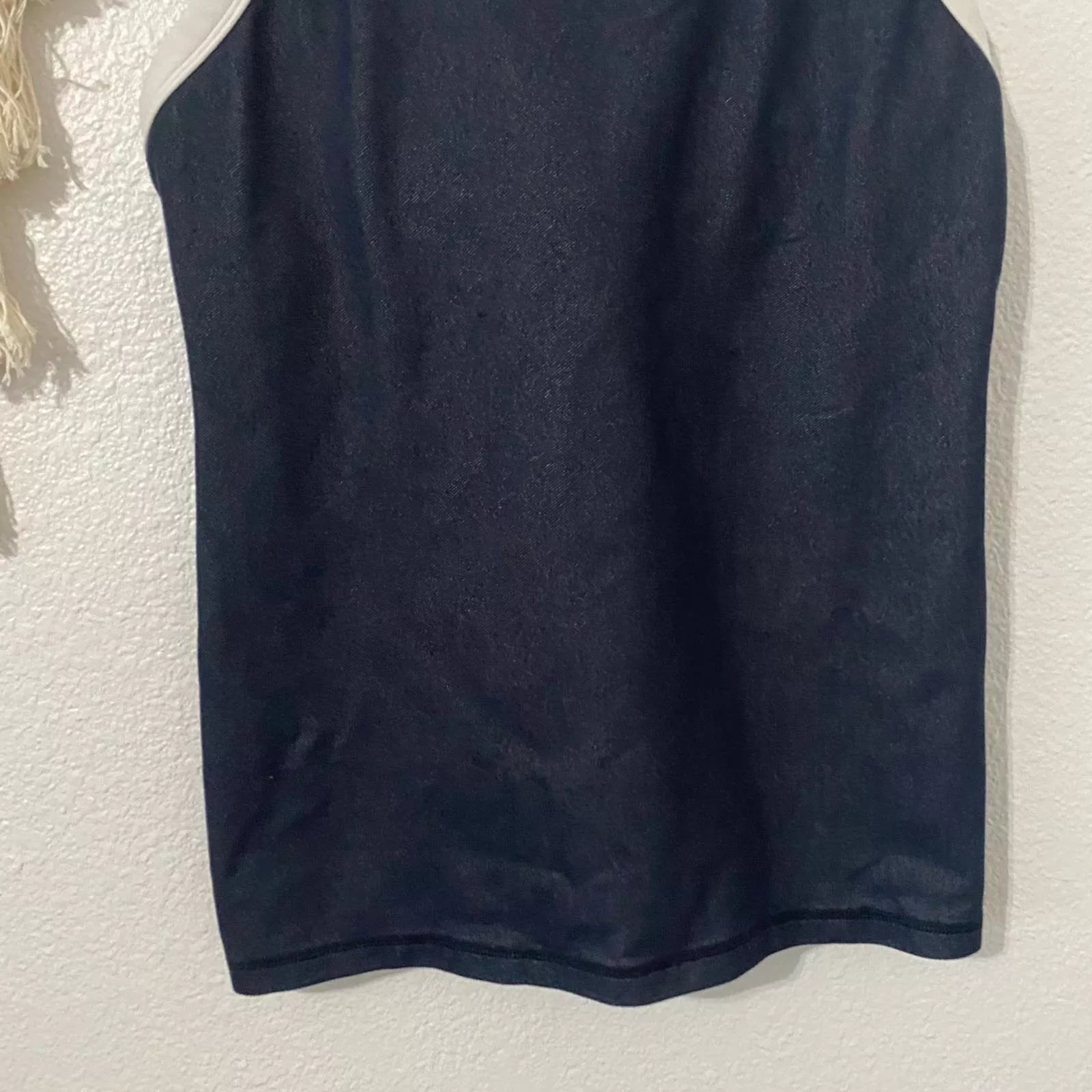 Lululemon Tank Tops lululemon tank top size 10 Black