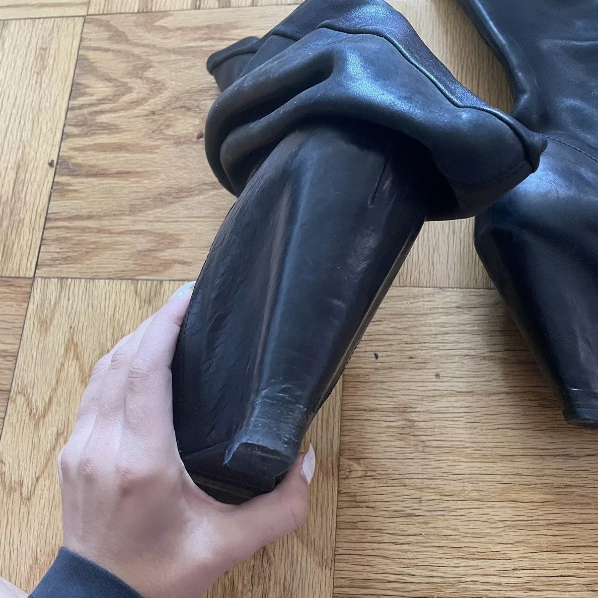 Rick Owens Boots Rick Owens Crust Peaked Back Wedge Boots Black