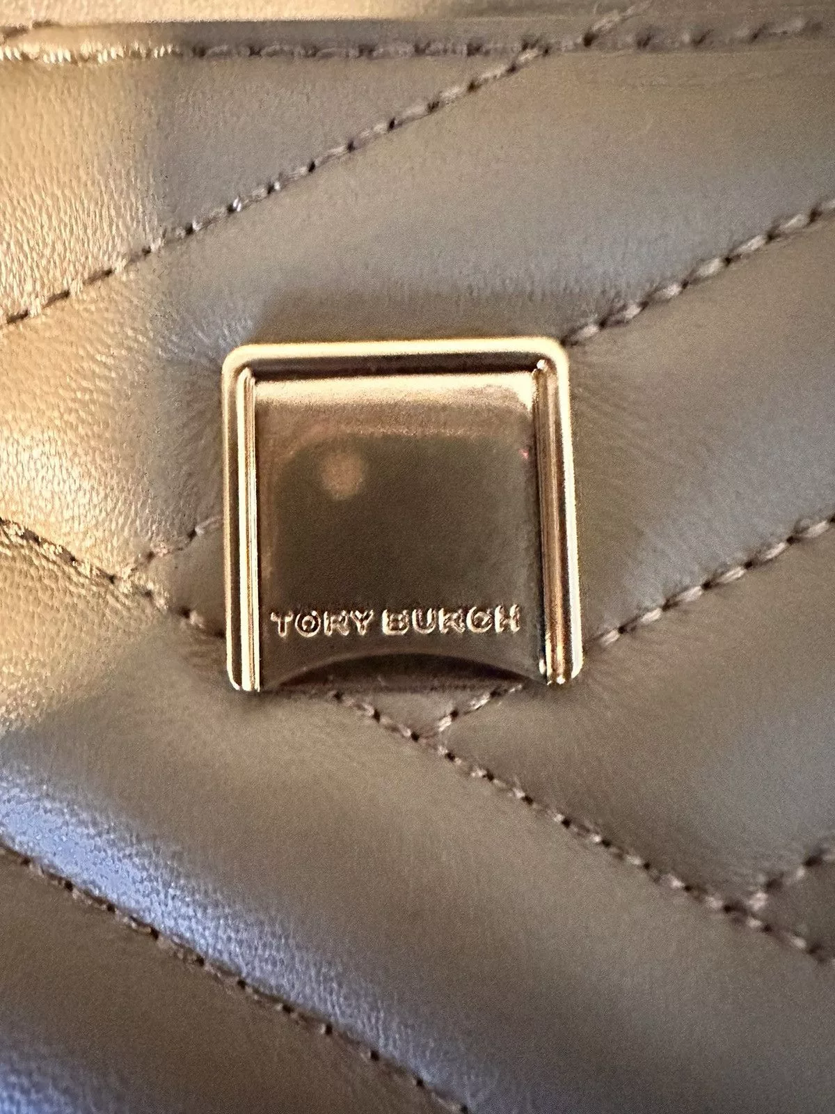 Tory Burch Shoulder Bags Tory Burch Purse Beige