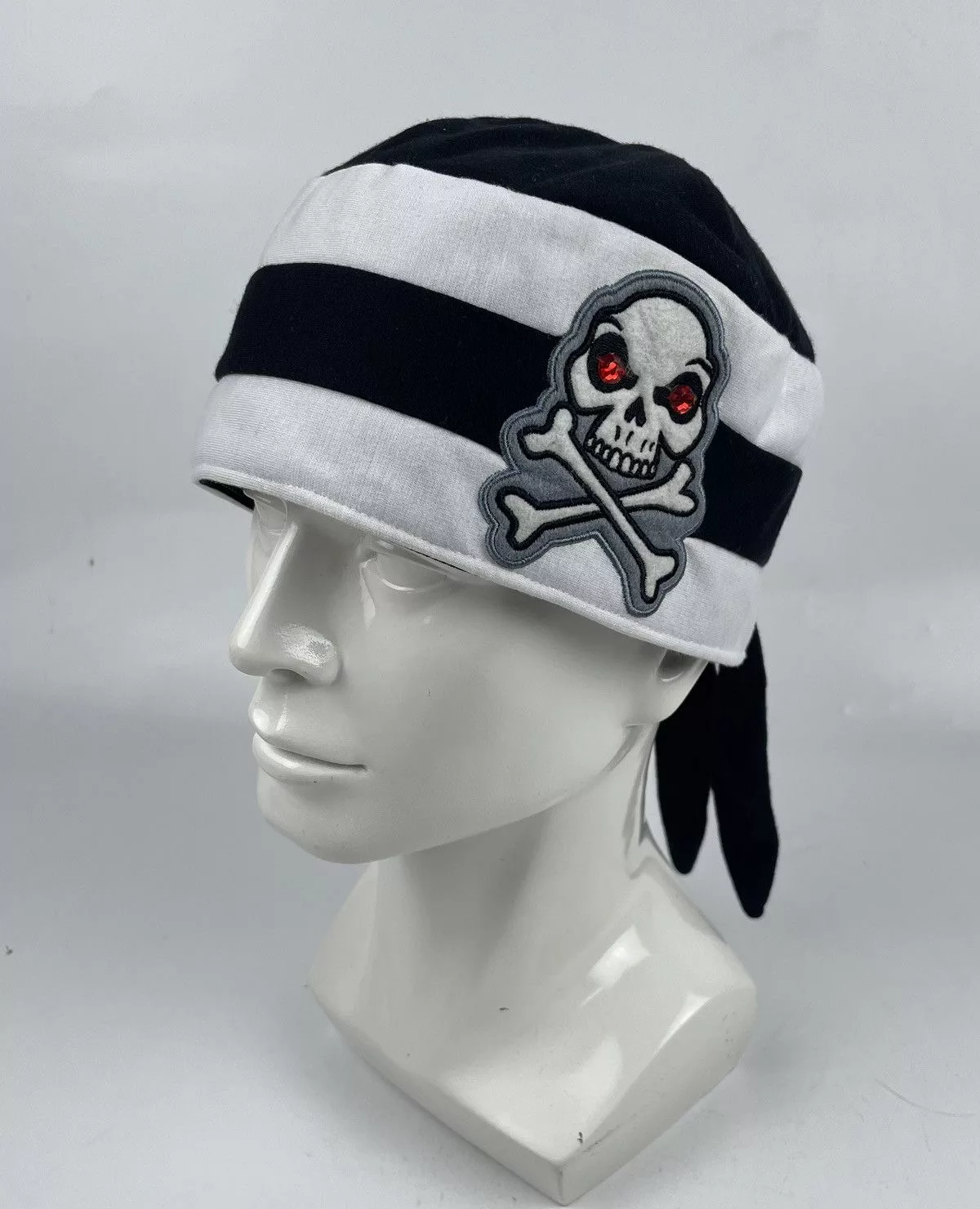 Universal Studios Hats Universal Studios peter pan skull hat tc3 Multi Streetwear