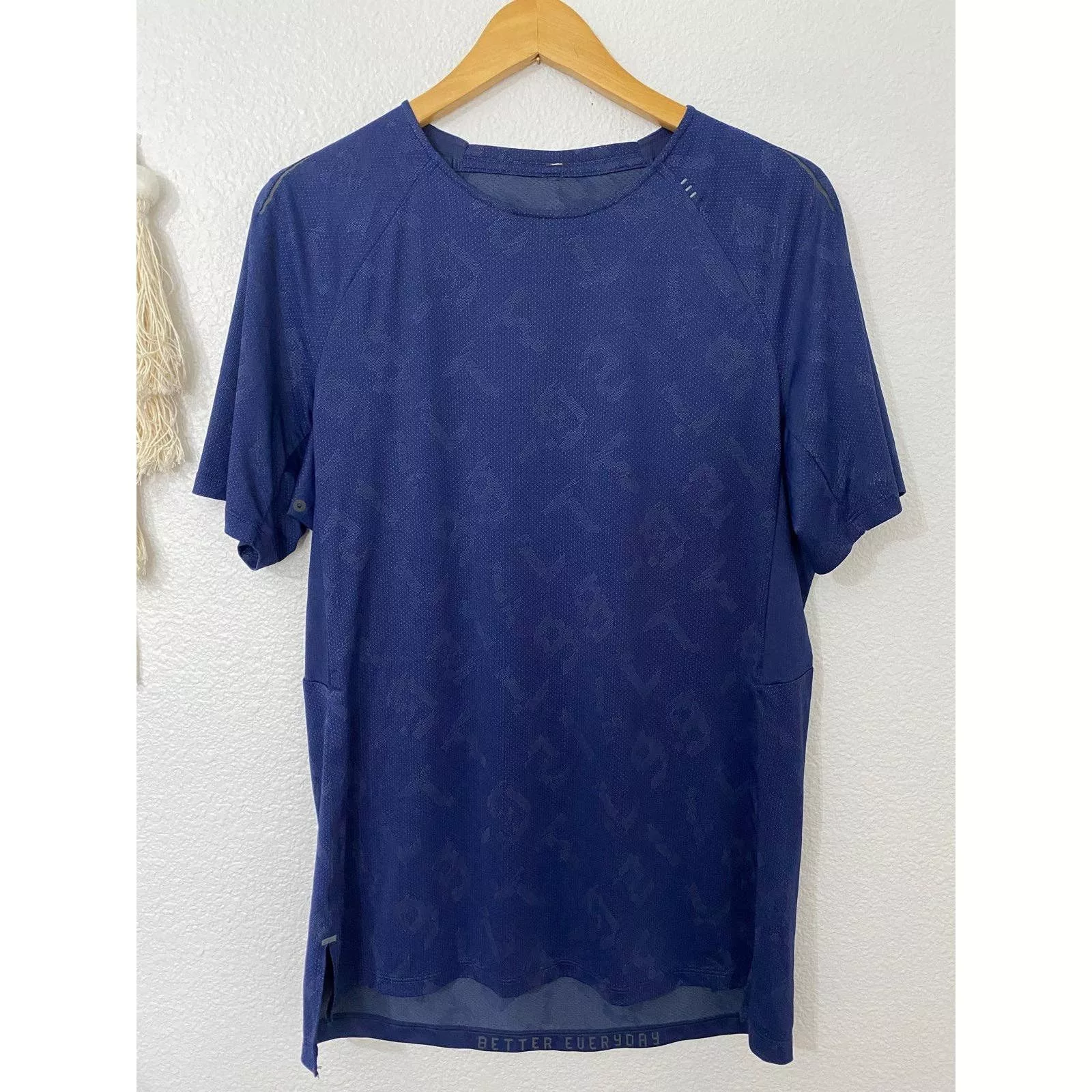 Lululemon Short Sleeve T Shirts Men’s Lululemon top Blue