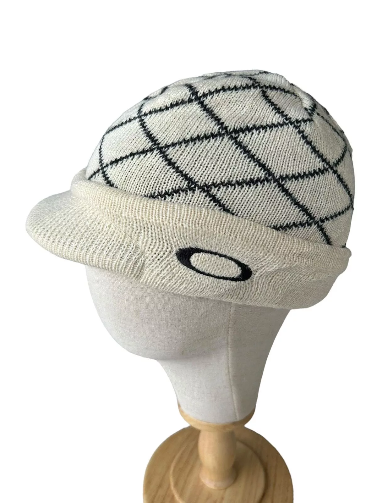 Oakley Hats Oakley nice design Hats🔥 White Gorpcore