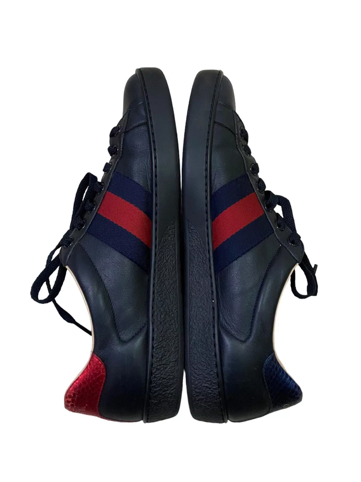 Gucci Low Top Sneakers Gucci Ace Black Sneaker